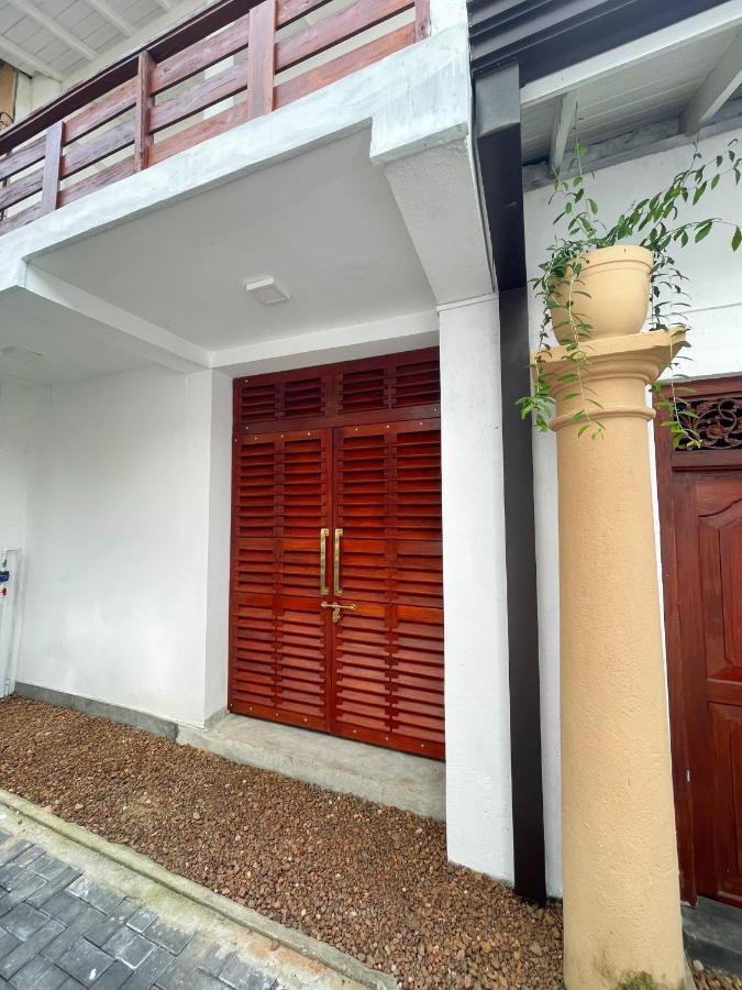 Komox Gedara Galle Bagian luar foto